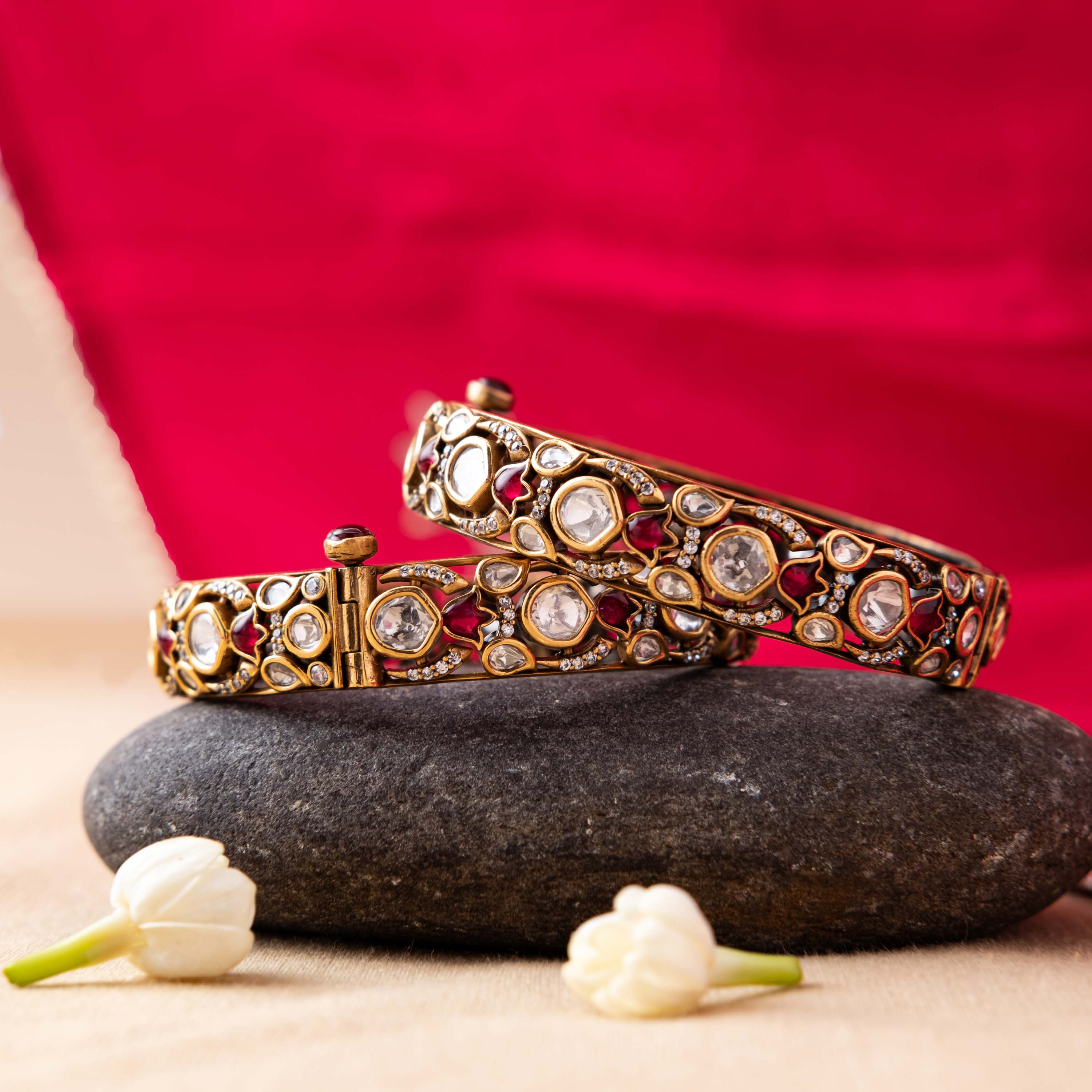 Yamika Polki Bangle (Single Piece)