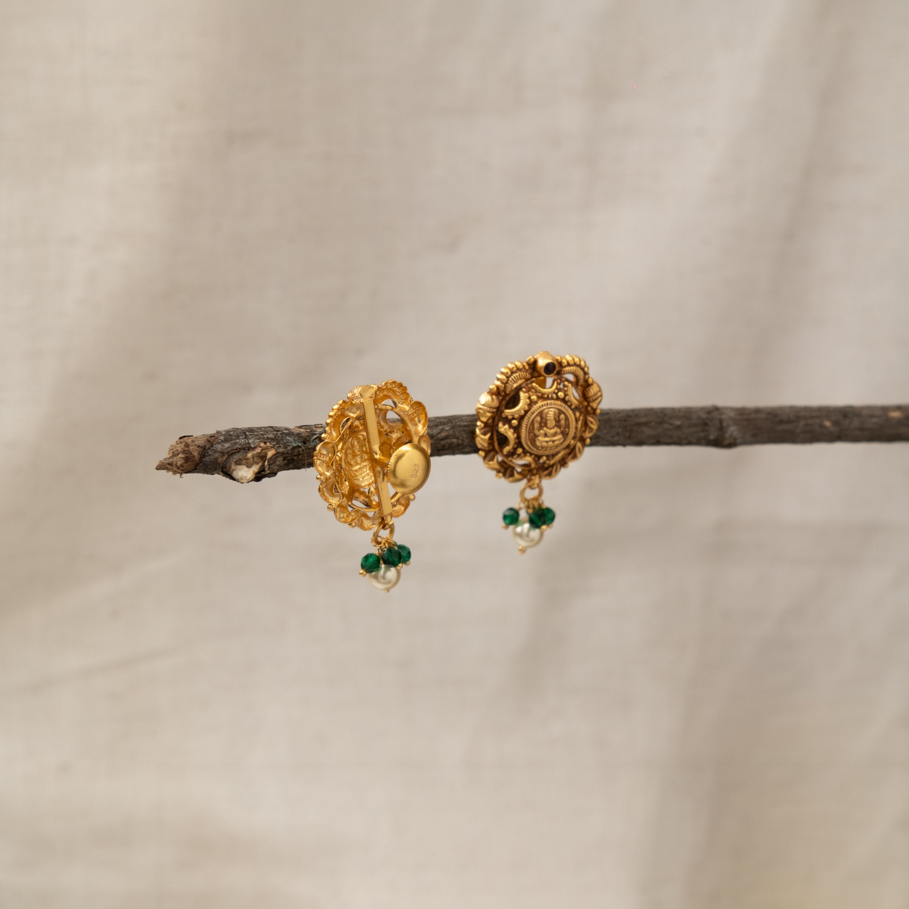 Mangala Nakaas Studs
