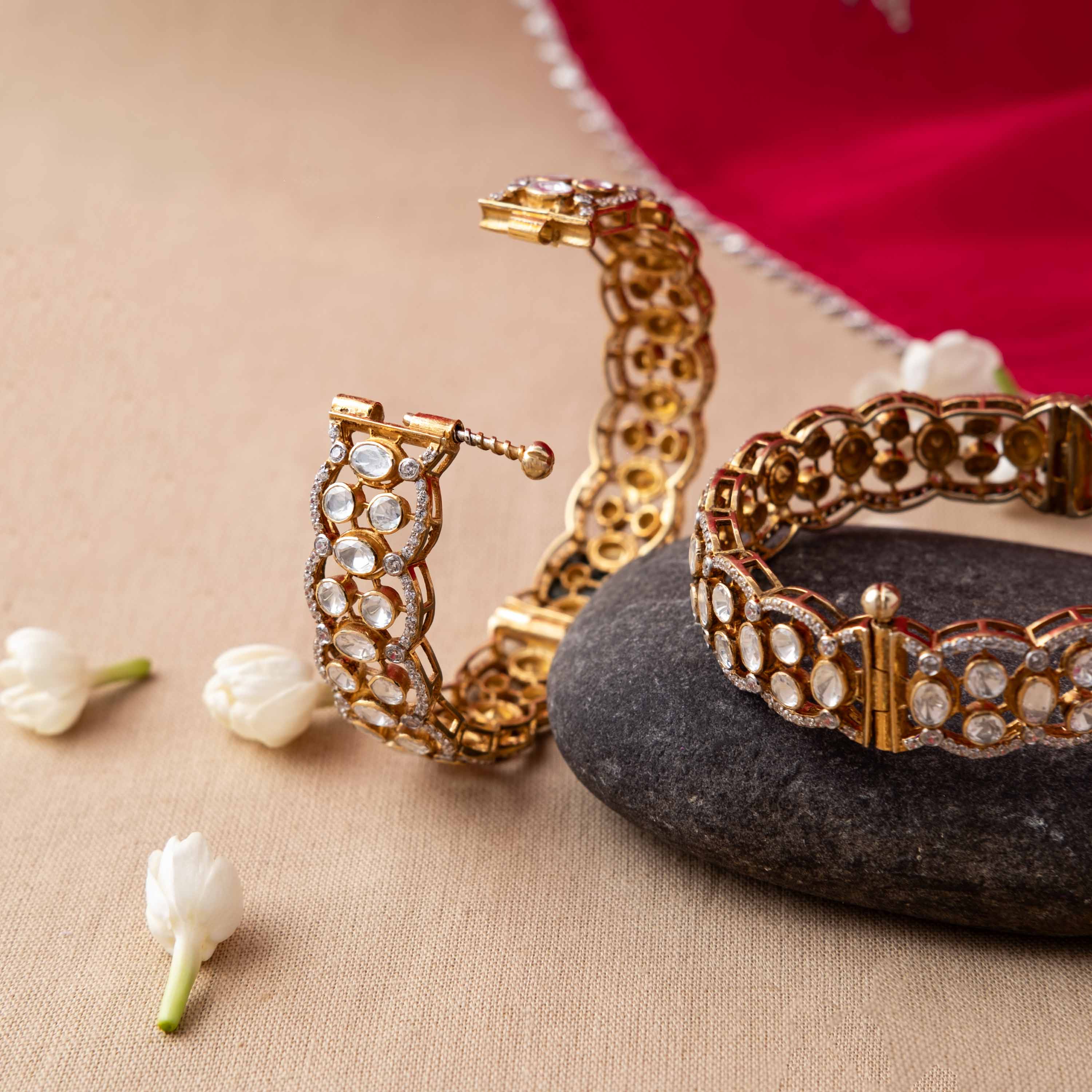 Vilasini Polki Bangle (Single Piece)