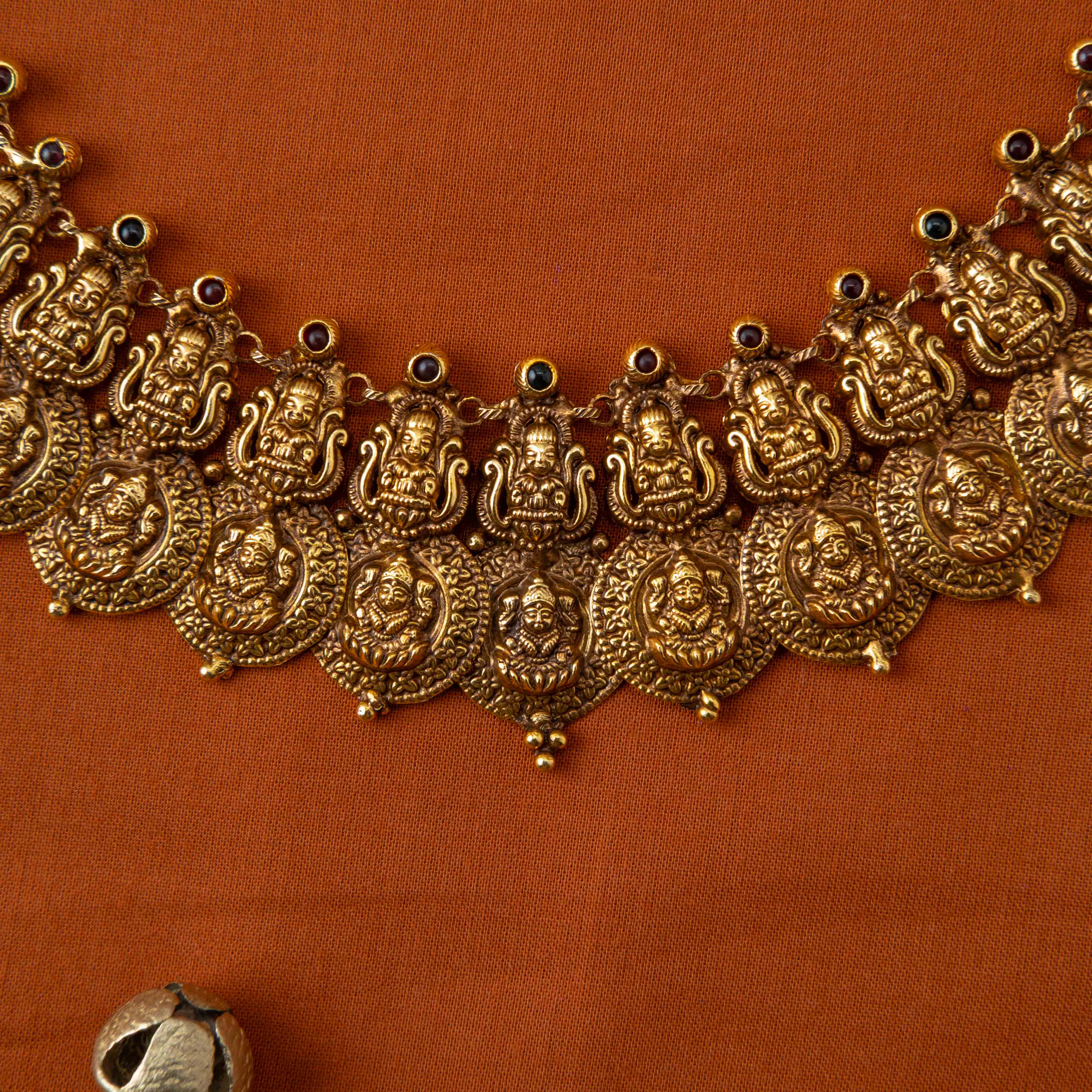 Ojaswini Nakaas Necklace