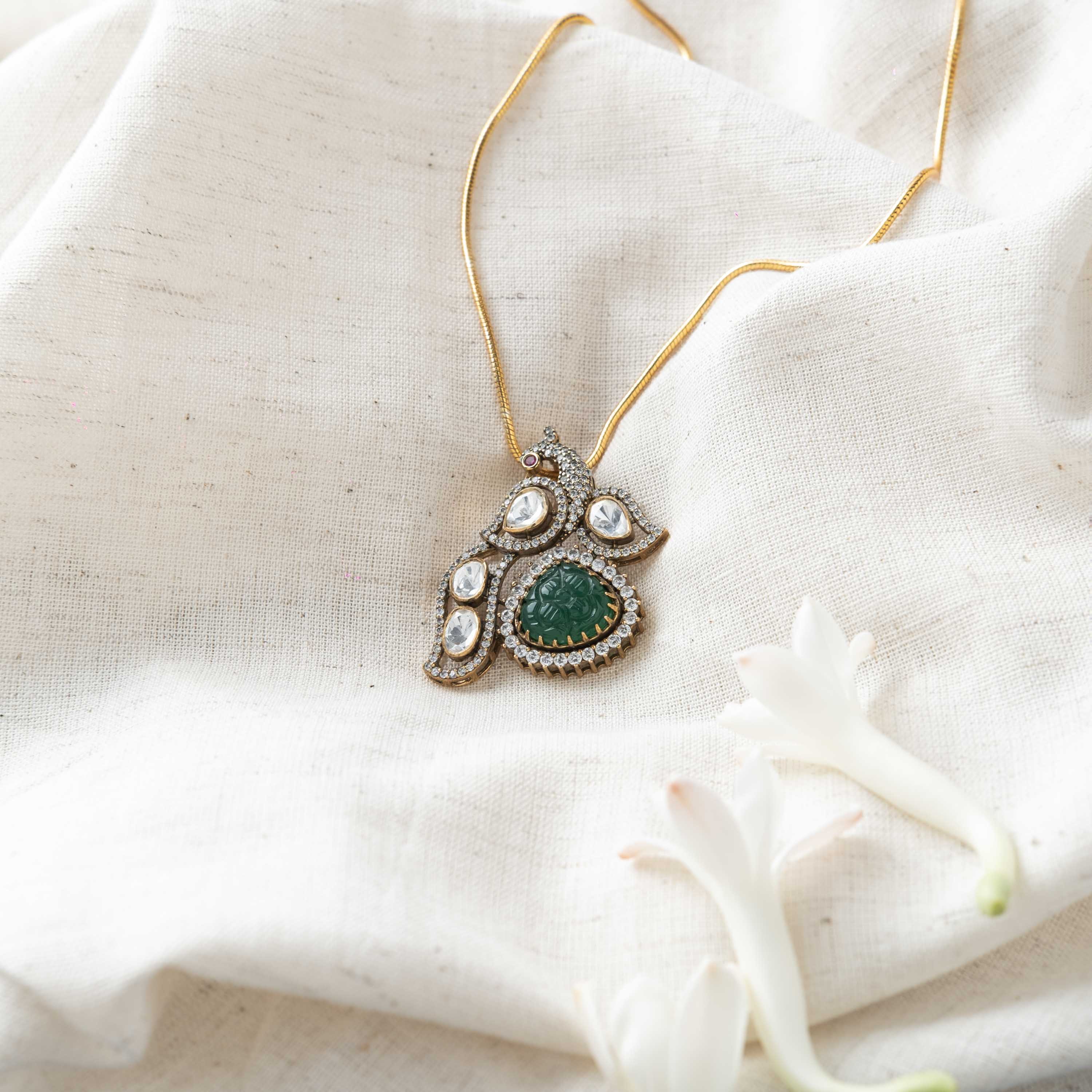 Begum Victorian Pendant