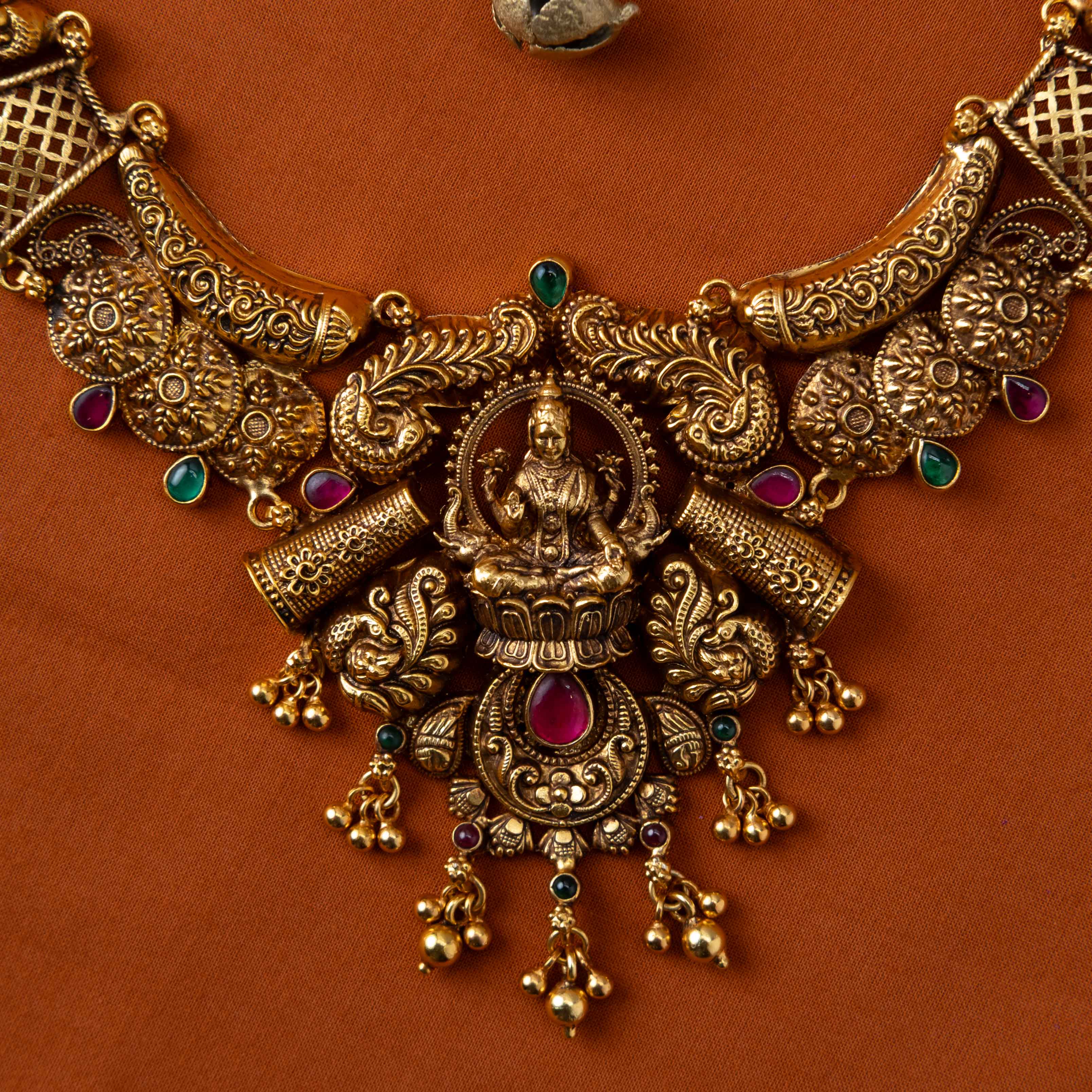Yeshasvini Nakaas Necklace