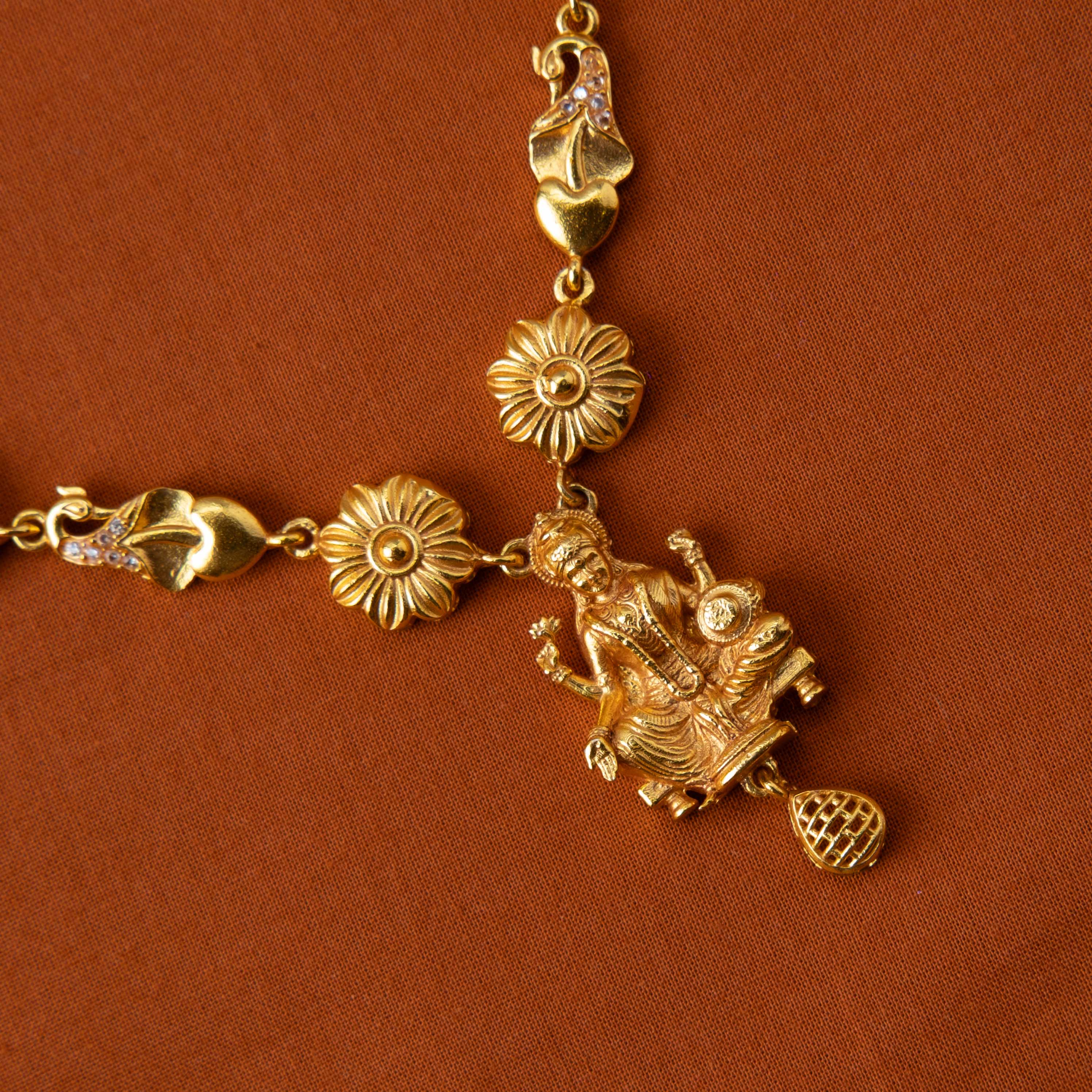 Keshini Nakaas Necklace