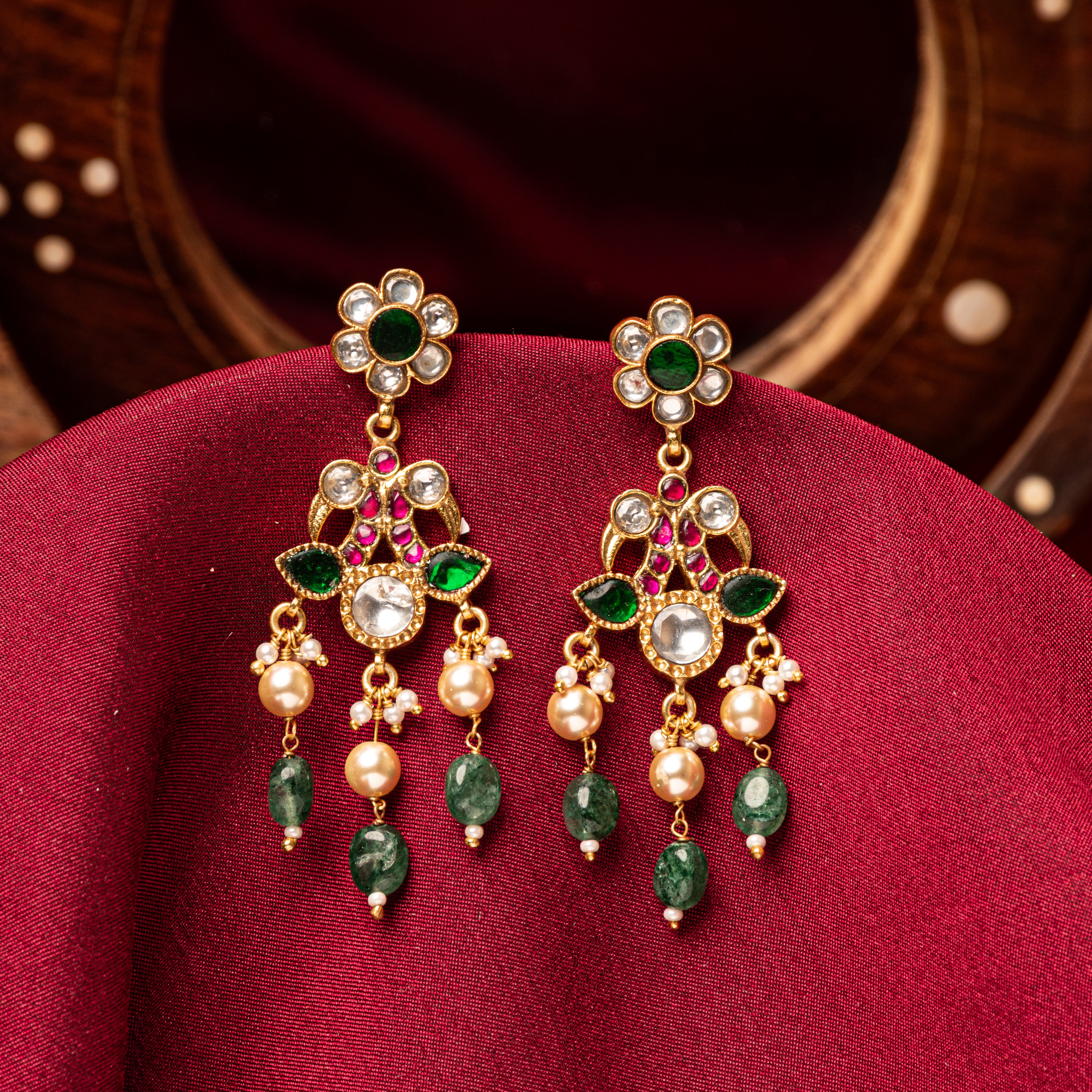 Peira Kundan Hangings