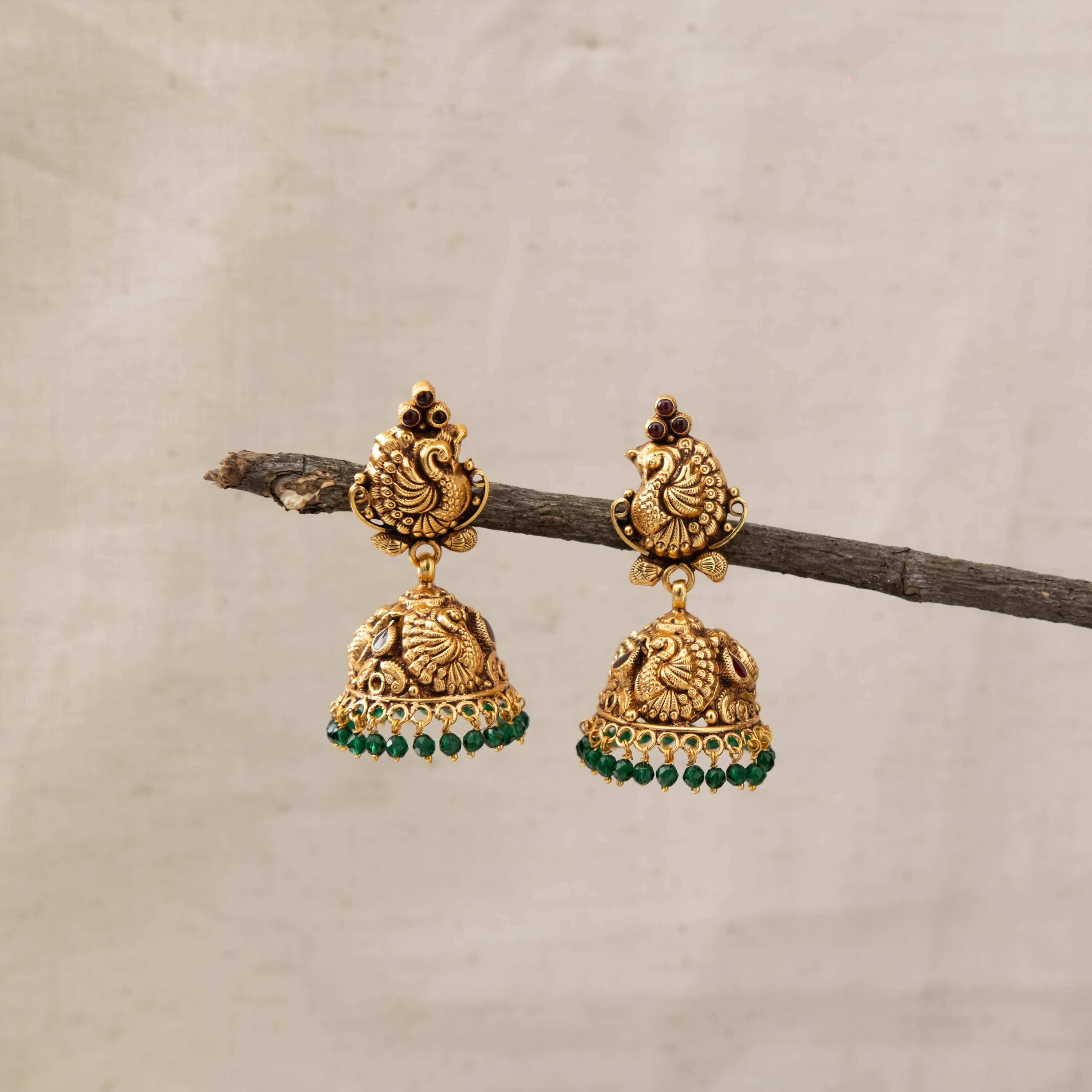 Ahalya Nakaas Jhumka